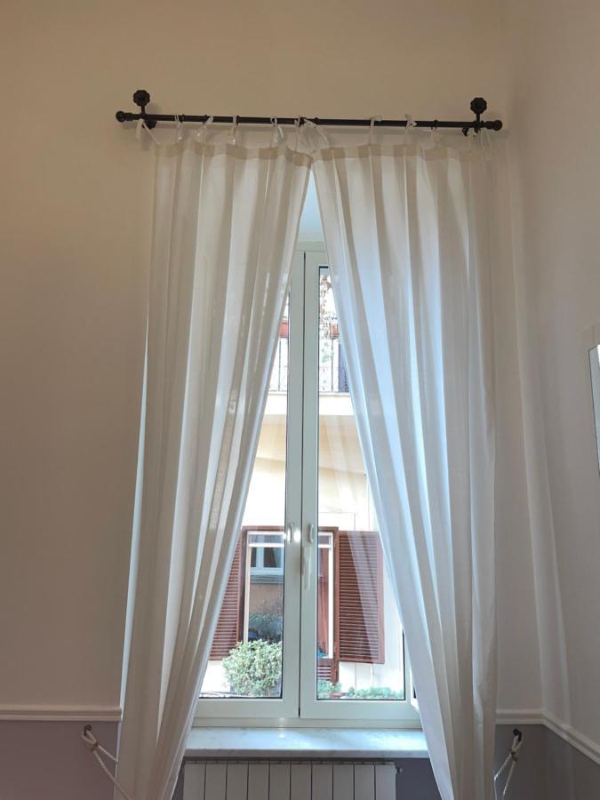 Residenza Chiaia Bed & Breakfast Napoli Dış mekan fotoğraf