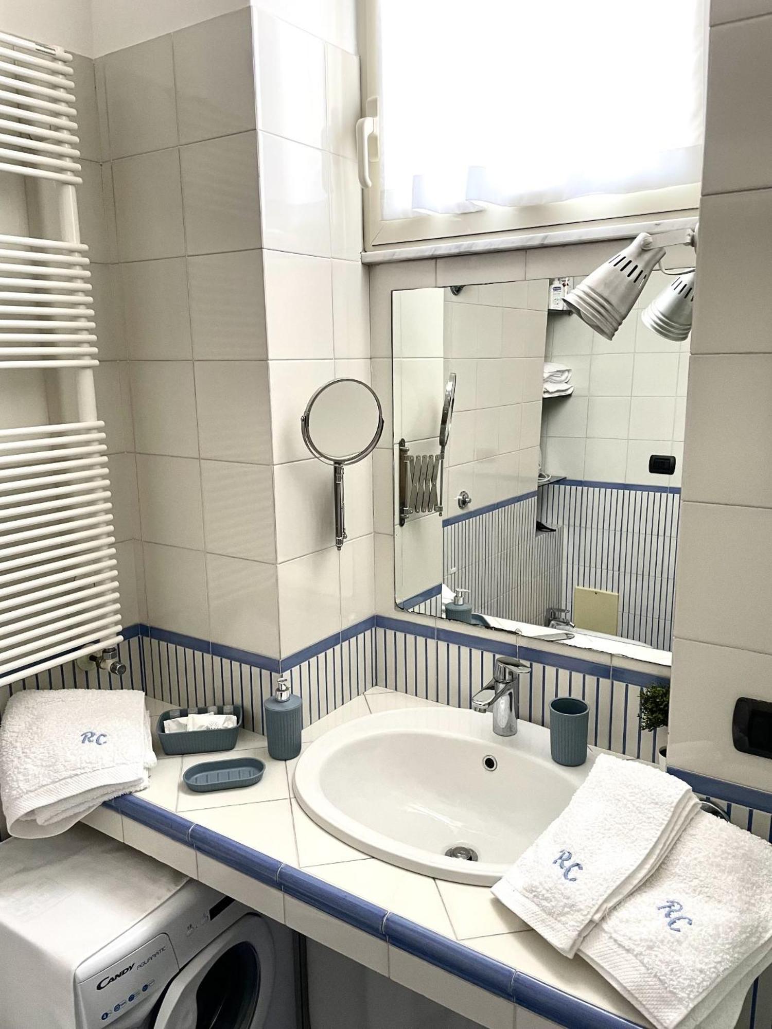 Residenza Chiaia Bed & Breakfast Napoli Dış mekan fotoğraf